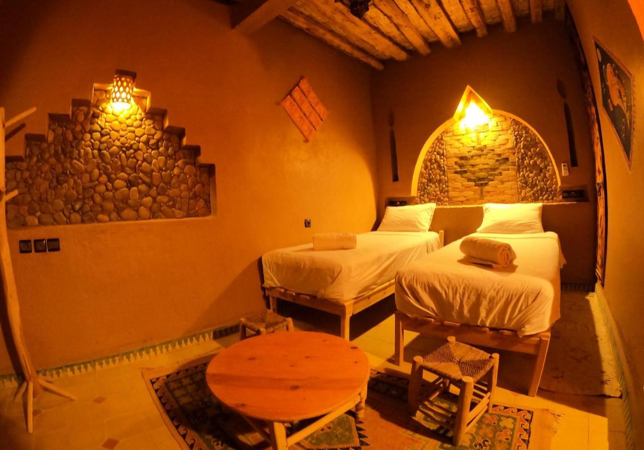 Auberge Kasbah Dar Sahara Tours 姆哈米德 外观 照片